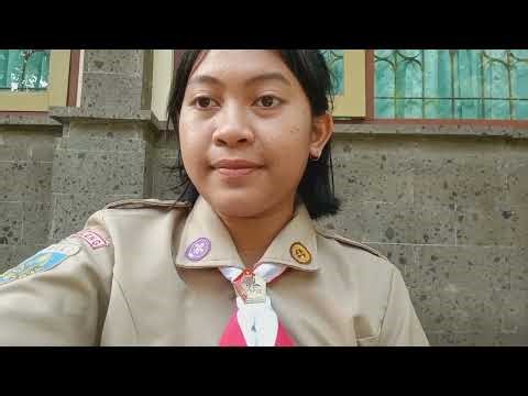 Percobaan fisika fluida dinamis, dengan mencari tahu pengaruh diameter lubang pada botol.