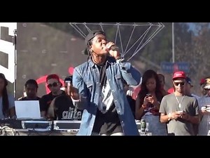 Pusha T Performs "Nosetalgia" Live At Welcome To The Block
