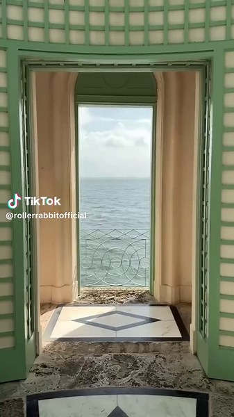 Summer Campaign Highlights: Roller Rabbit Collection