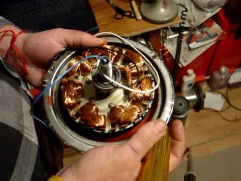 The insides of a ceiling fan motor explained 2