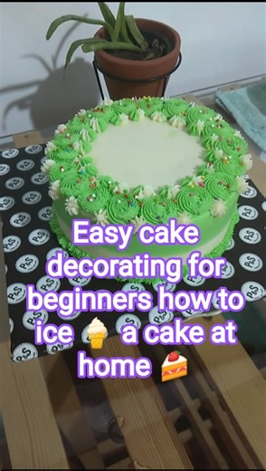 Mastering cake icing tips & tricks for perfect finishe.👍