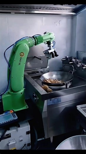 This Robot Cooks Better Than Humans 🤯🍳#shorts#