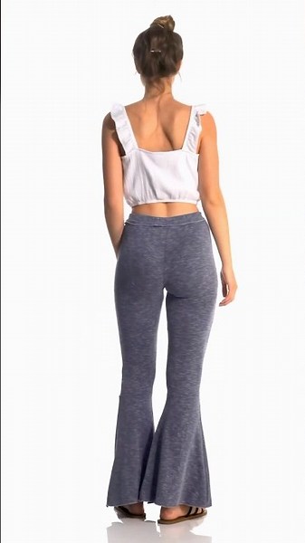 i128 • Slow-Mo • 4K Claire Gerhardstein wearing a Crop Top and Superflare Pants