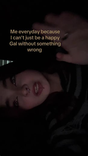 I’m a very moody person sometimes.. #emotok #elmo #grungegirl #relatable #elmoisdonedonedone