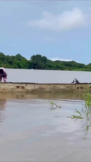 152K views · 1.5K reactions | Scare ghost prank 藍藍藍 #funny #funnyvideos #prank #troll #broma #reels #reelsfb #reelsviral #reelsfacebook | Funny clips | Facebook