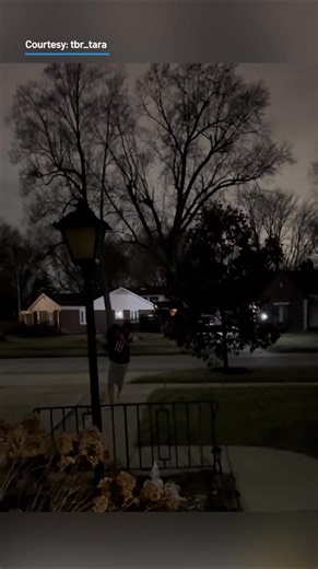 The now-viral video shows an excited father picking up his 9-year-old son, hoisting him over his shoulders and racing down the streets outside his home shouting "We won!" #chicagobears #nflplayoffs | NBC Chicago