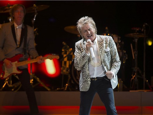 Rod Stewart's Vancouver concert postponed until 2023