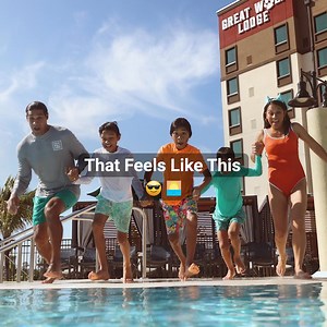 Soak it all up! At Summer Camp-In, we’re bringing the best pool parties, dances, games and more — only through 8/24. | Great Wolf Lodge