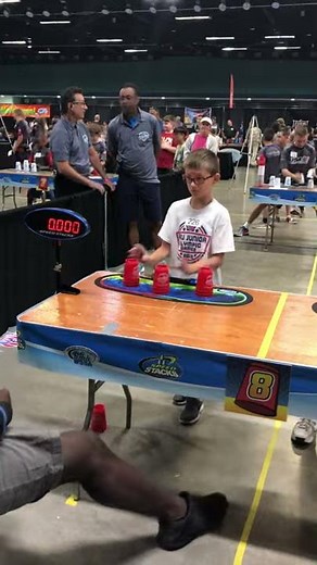 Speed Stacking. 3-3-3.