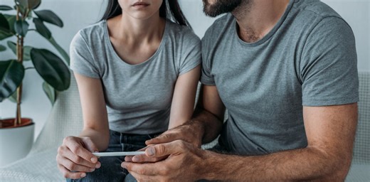 Pollution : quand l’environnement menace la fertilité féminine