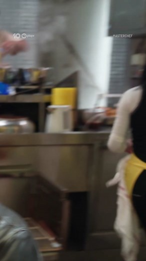 We've got the jitters for these fritters! 🦐 Wait for the ending 👀☂️ #MasterChefAU Watch on @channel10_au and 10 Play