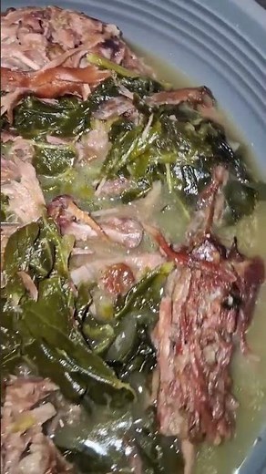 Collard Greens & Smoked Turkey Necks