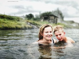 Geothermal Hot Pool Options in Iceland (with Kids)