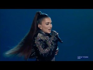 Enisa's Debut Live TV Performance on NBC | "Green Light"