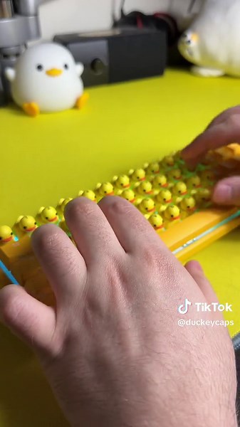 I build cool duck keyboard that quacks #gaming #keyboard #duck