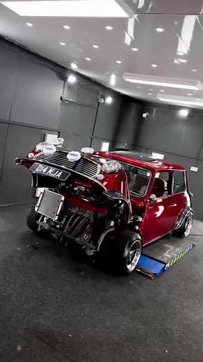 Mini honda vtec conversion #suzuki #hayabusa #suzukimini #hayabusamini #mini #rovermini #austinmini #minimagazine #miniworld #classicmini #minishow #carshow #classiccar #vintagecar #engineswap #Britishminiclub #vrecmini #vrec #Honda #Hondapowered #mini #rovermini #austinmini #minimagazine #miniworld #classicmini #minishow #redtop #typerr #modifiedmini #civictyper #b18c4 #classiccar #vintagecar #engineswap #Britishminiclub
