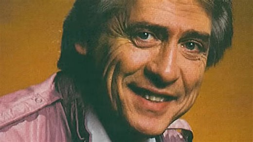 53 Years Ago: Cal Smith's 'The Lord Knows I'm Drinking' Became a Country Hit