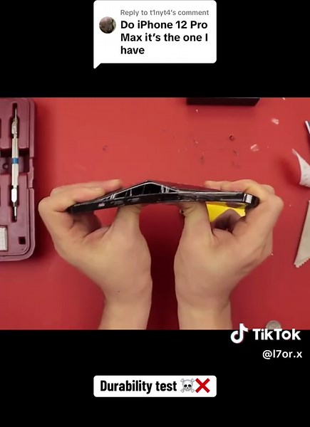 Replying to @t1nyt4 #foryou #foryoupage #iphone12promax #durability #test #bend #fire #glass #scratch #foryoupage #followformore❤️❤️❤️