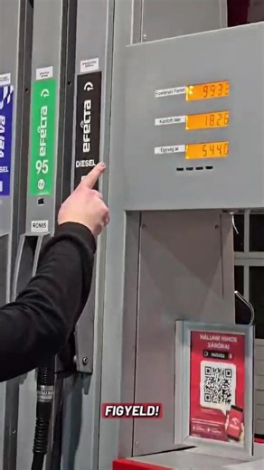 🦖⛽️ HOPP!! Bazzzeg ez diesel🔥🖤 #diesel #petrol #benzinkút #komodo #baki