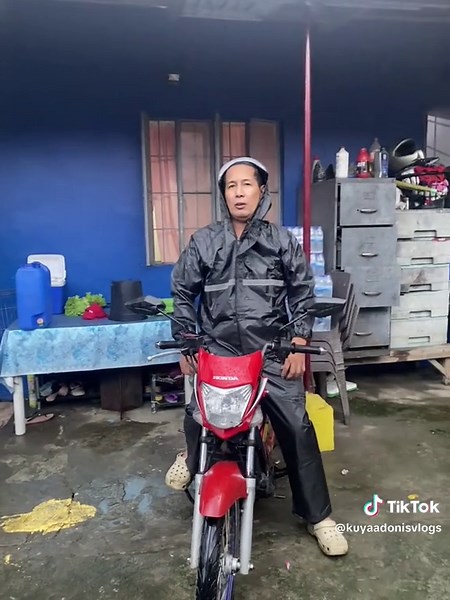 Kuya adonis vlogs on TikTok