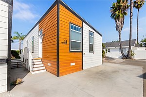 8250 Lankershim Blvd #10, North Hollywood, CA 91605 - MLS WS24195120 - Coldwell Banker