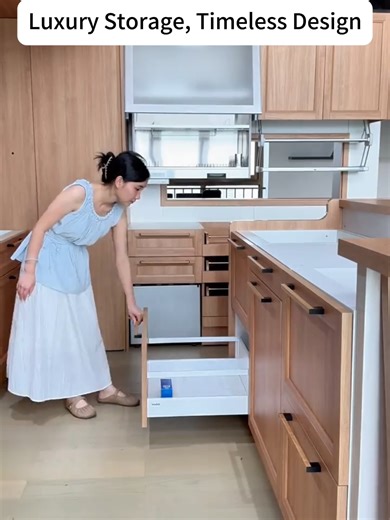 Great kitchens are not only beautiful—they are intelligently organized. Every drawer, every cabinet, every corner is designed with purpose. Hidden pull-outs. Layered compartments. Effortless access. Because true luxury is when everything has its place.#EffortlessStyle #QuietLuxury #SmartStorage #CustomDesign #HomeConvenience #LuxuryStorage