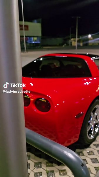 Exploring the Features of the Cammed Corvette C5