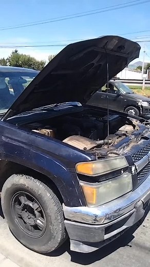 Camioneta y la ctm on Instagram: "Camioneta y la ctmre dia 72 . . . #chile #viral #conchetumare #meme #tiktok #fyp #humor #parati #latam #camioneta #reels #auto"