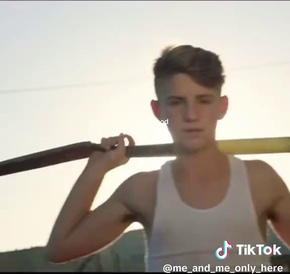 Matty B e a Nostalgia da Infância