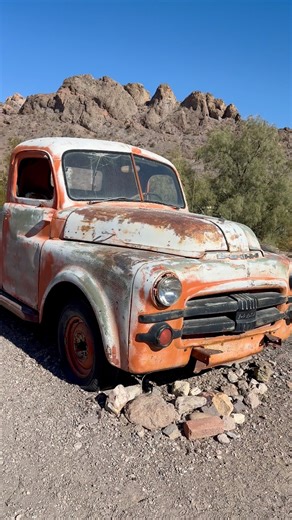 Abandoned Pickup Truck 🌵 #automotive #automobile #pickup #pickuptruck #truck #trucks #truckerlife #trucker #patina #fblifestyle #barnfind #cargraveyard #abandonedcar #abandoned #abandonedplaces #abandonedworld #explorereels #urbexpeople #viralvideochallenge #explorepage #exploremore #urbanexploration #fyp #urbanexplorer #urbex #urbexworld #desert #viralvideoシ | Exploring With Boss