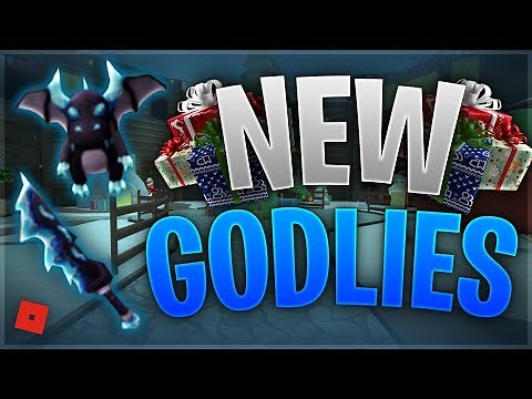NEW CHRISTMAS GODLIES FROSTBITE & ICEY IN MM2 (Roblox Murder Mystery 2 Christmas Update)