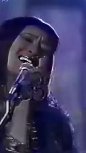 Wise Music Creative US on Instagram: "A Taste of Honey’s ‘Boogie Oogie Oogie’ exploded onto the late ’70s disco scene with its irresistible groove and unforgettable hooks. 🕺💃 From the first beat, it had everyone up and dancing. Released in 1978, “Boogie Oogie Oogie” made history as the first single from Capitol Records to be certified platinum, selling over two million copies. It didn’t stop there — the song soared to #1 on the U.S. pop, soul, and disco charts, proving its universal appeal and