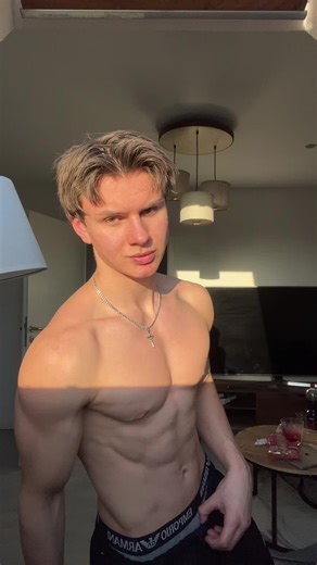 Goofy Dance Moves That Vibe