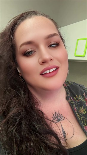 Celebrating Love: Girls Who Kiss Girls 🌈