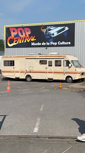 15K reactions · 2.2K shares | Bienvenue à mon Musée: POP CENTRAL à Etrechy dans le 91 ! Le paradis de la Pop Culture pour petits et grands  #jurassicpark #mariokart #RetourVersLeFutur #trex #musee #iledefrance | Movie Cars Central | Facebook