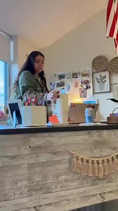 Ring in the holidays with Book Clubs! Save up to 15%—plus get 6 free books and a tote!—when you order from by 12/31. | Scholastic Teachers