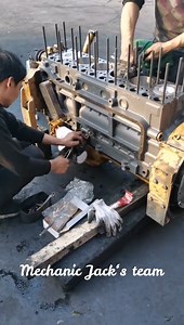 The whole process of diesel engine assembly Music in this video Follow GAMPER & DADONI: https://soundcloud.com/gamperdadoni https://instagram.com/gamperdadoni/ https://twitter.com/GAMPERDADONI Follow Ember Island: https://soundcloud.com/emberisland https://instagram.com/emberisland_ Song:Creep (ft. Ember Island) Artist: GAMPER & DADONI #mechanic #mechanicjack #dieselengine #fixingtrucks | Mechanic Jack's team