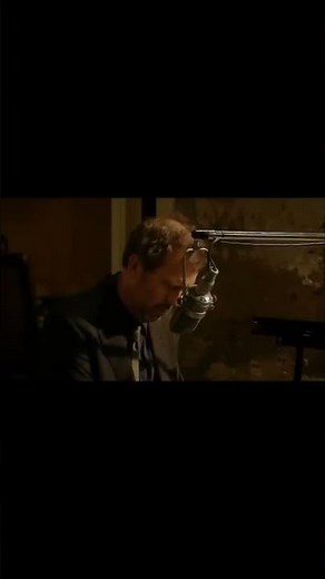 Halftime Show, Hugh Laurie - "St. James Infirmary"