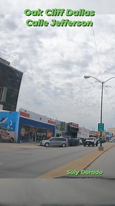 Oak Cliff Dallas. 📍Calle Jefferson . . #oakcliff #oakclifftx #Dallas #texas #descubredallas #Metroplex #dfw #dallasfortworth #SulyDorado #DePaseoConSulyDorado #texas #oakcliffdallas | Descubre Dallas