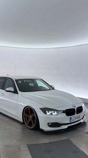 Nettiauto F31 N47: Näyttävä ja Vähän Ajettu