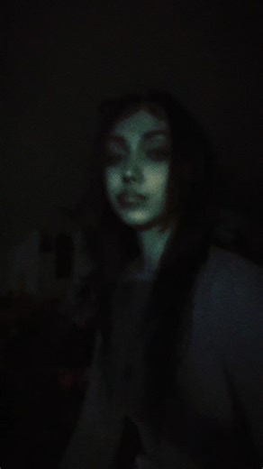 Alien fairy mukbangz (@m3c1onm3)’s videos with no the moon - ✧