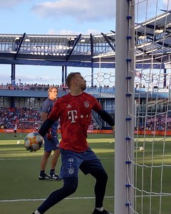 753K views · 166 shares | 理 Manuel Neuer is one of the best keepers in the world. Have you ever had this close of a look at the FC Bayern München goalie? | Relevent Sports (formerly ICC) | Facebook