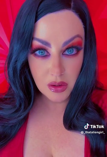 Experience Deep Hypnosis with Goddess Zenova