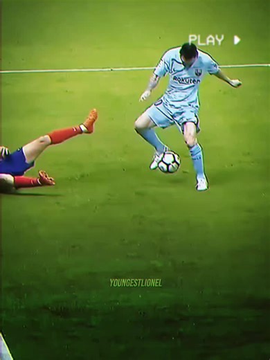 Messi's Free Kick Skills vs. Ronaldo and Atlético Madrid