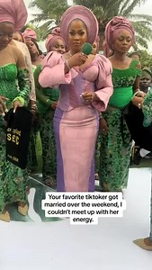 I had to go down down my page to fetch out this video for you to see, Can you see the energy now? Who is willing to see the introduction video? I pray i still get it sha, because it’s been 4 years now. Bride @e2nu_esq | Tushalaga traditional wedding compere