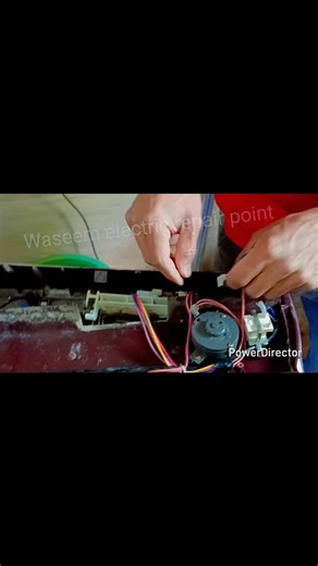 79K views · 654 reactions | https://youtube.com/@waseemelectric-b8m?si=EWDGWuRoWTN4H90F Washing Machine Not Spinning Here's the Easiest Way to Fix It at Home!"Fix Your Washing Machine Spin Problem in Minutes – DIY Repair Guide!""Spin Cycle Not Working? Watch This Simple Fix You Can Do Yourself!"Washing Machine Spin Stopped? Here’s the Quick & Easy Repair #SpinProblemFix #DIYHomeRepair #EasyFix #ApplianceRepair #HomeHacks #FixItYourself | Waseem electric repair point | Facebook