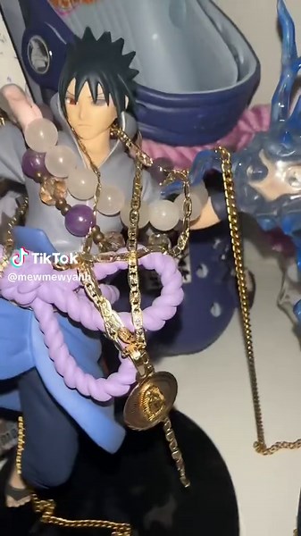 #SASUKE erm not an edit but yeah, dont kind the lack of jewelry.. should i do this to my other sasuke figures? #sasuke #sasukeuchiha #animeedit