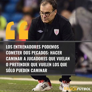 425K views · 3.7K reactions | 10 grandes frases de Marcelo Bielsa, nuevo entrenador del LOSC. Oficialmente el "Loco" VUELVE AL RUEDO. | Pasión Fútbol | Facebook