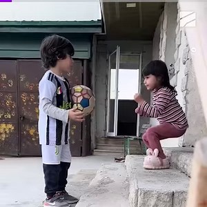 😂 "მამაჩემი იცი რა მაღალია?!" | Rustavi 2 • რუსთავი 2