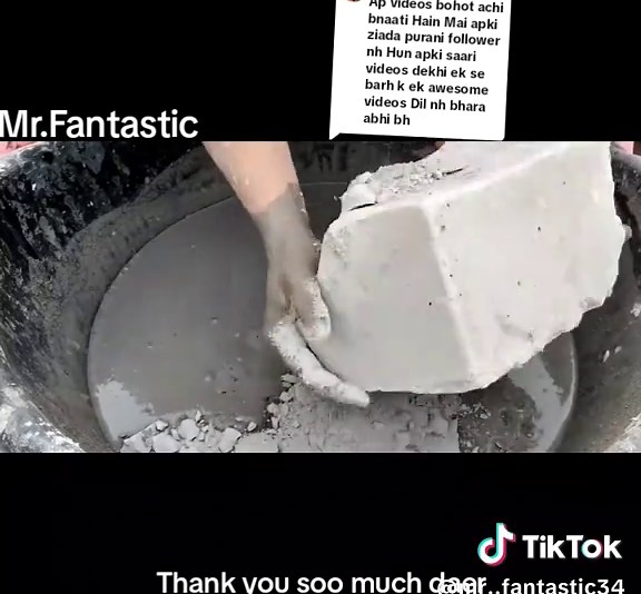 Exploring Black Mud Water Crumbling Trends